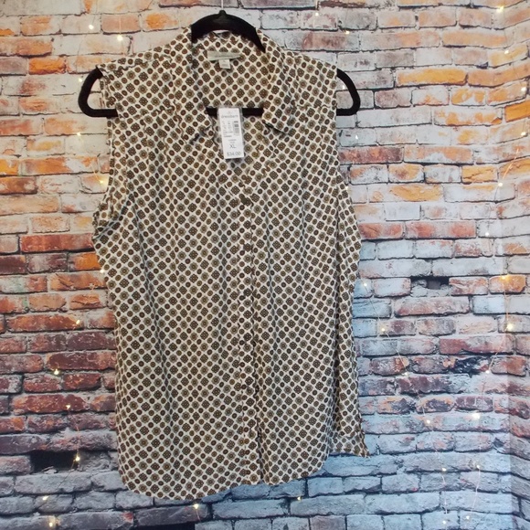 dressbarn Tops - Dressbarn / short-sleeve button-up